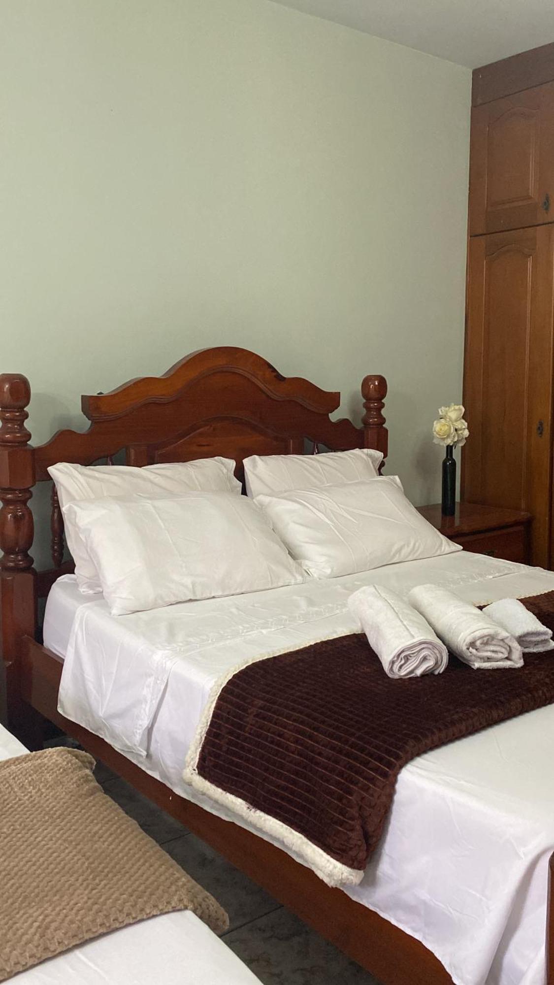 Triana Guest House Фос-ду-Игуасу Экстерьер фото