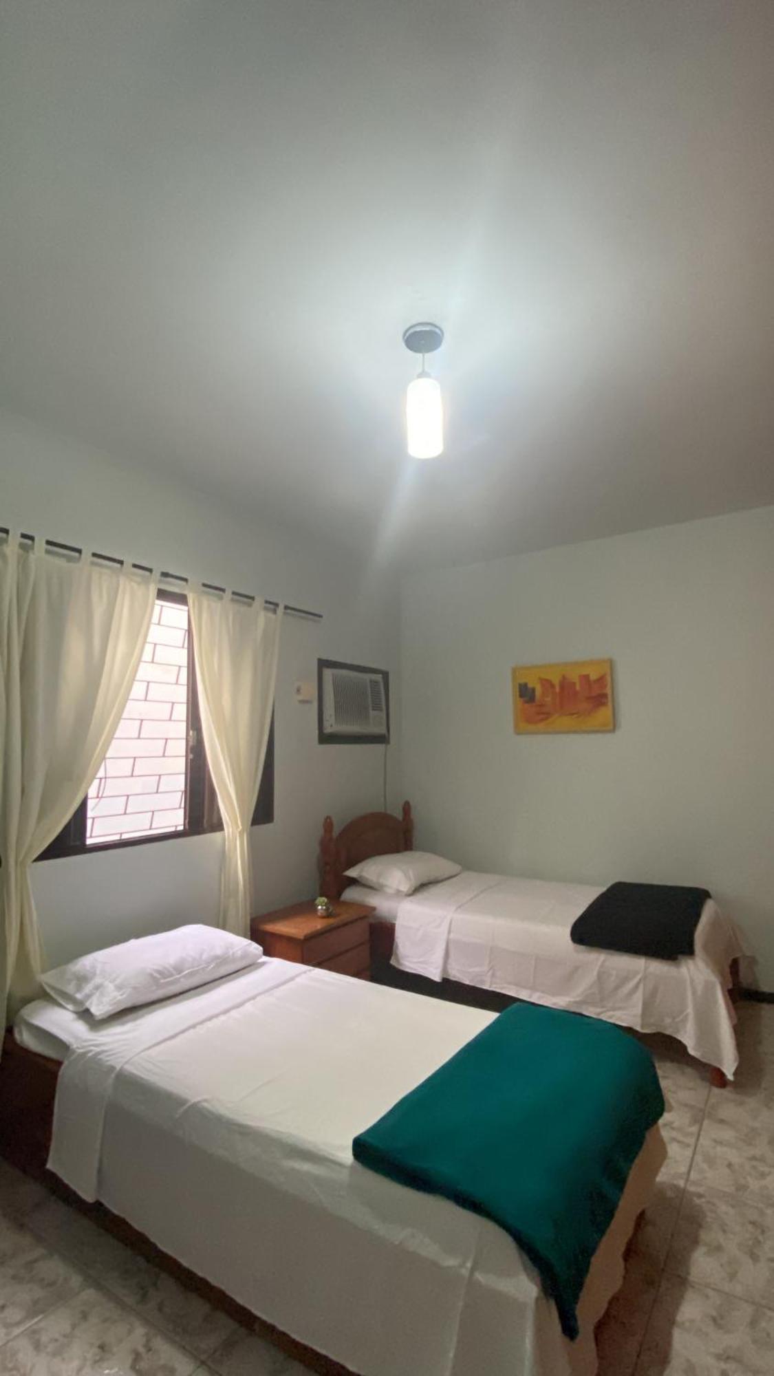 Triana Guest House Фос-ду-Игуасу Экстерьер фото