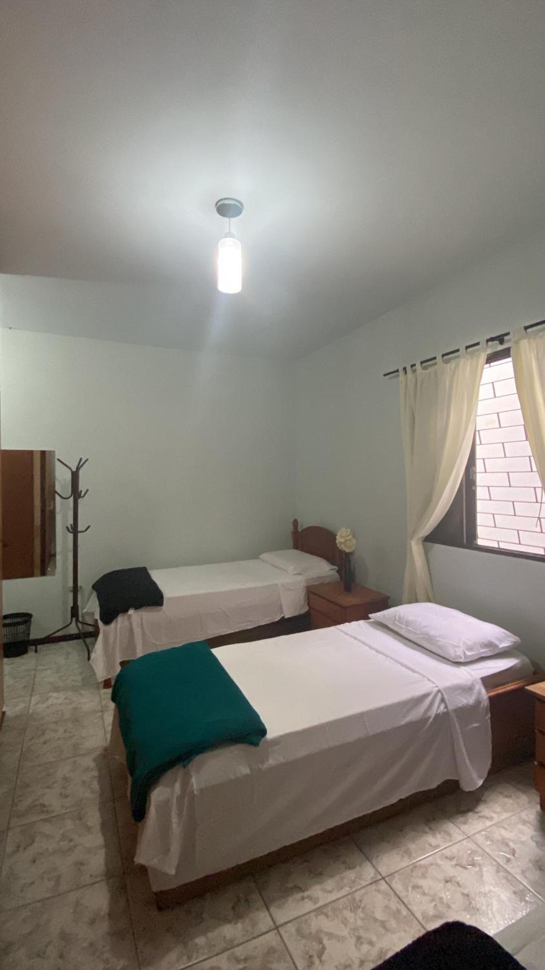Triana Guest House Фос-ду-Игуасу Экстерьер фото