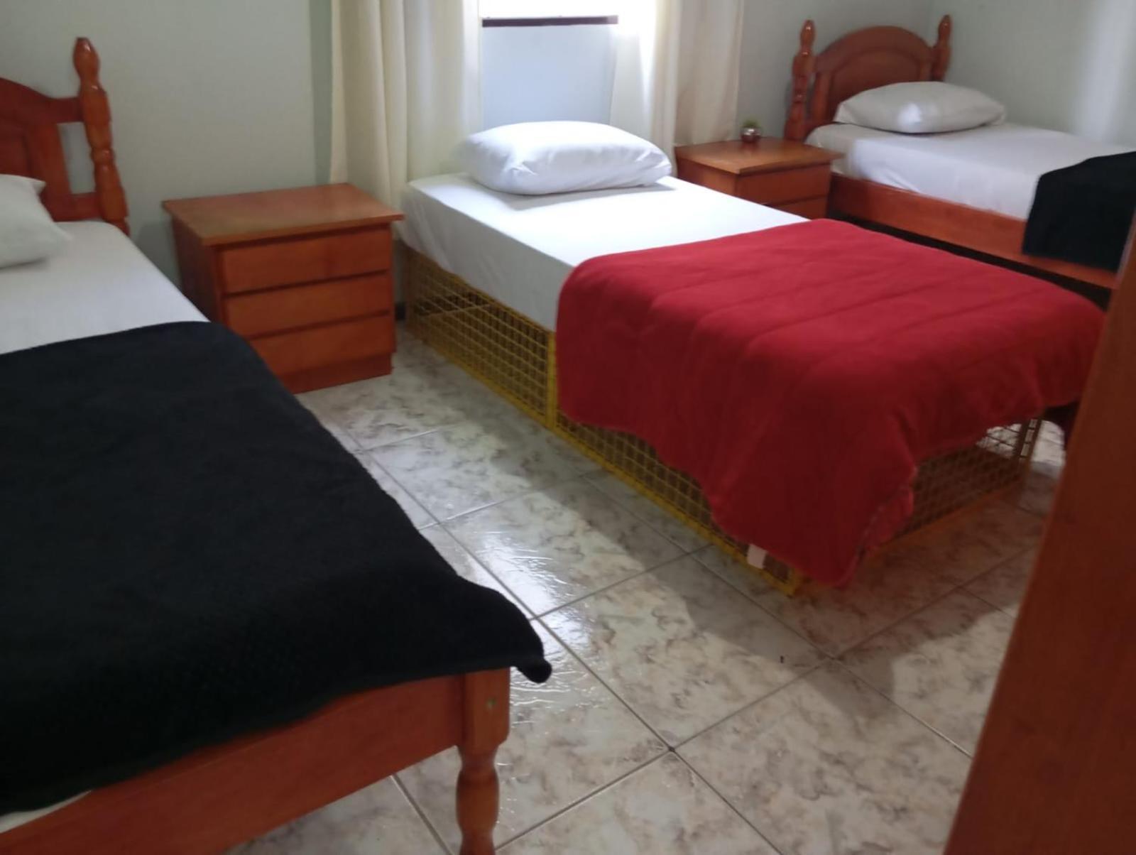 Triana Guest House Фос-ду-Игуасу Экстерьер фото
